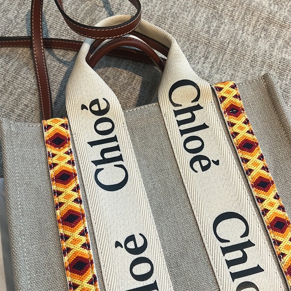 Chloe Small Woody Tote Bag - Picture 5 of 9